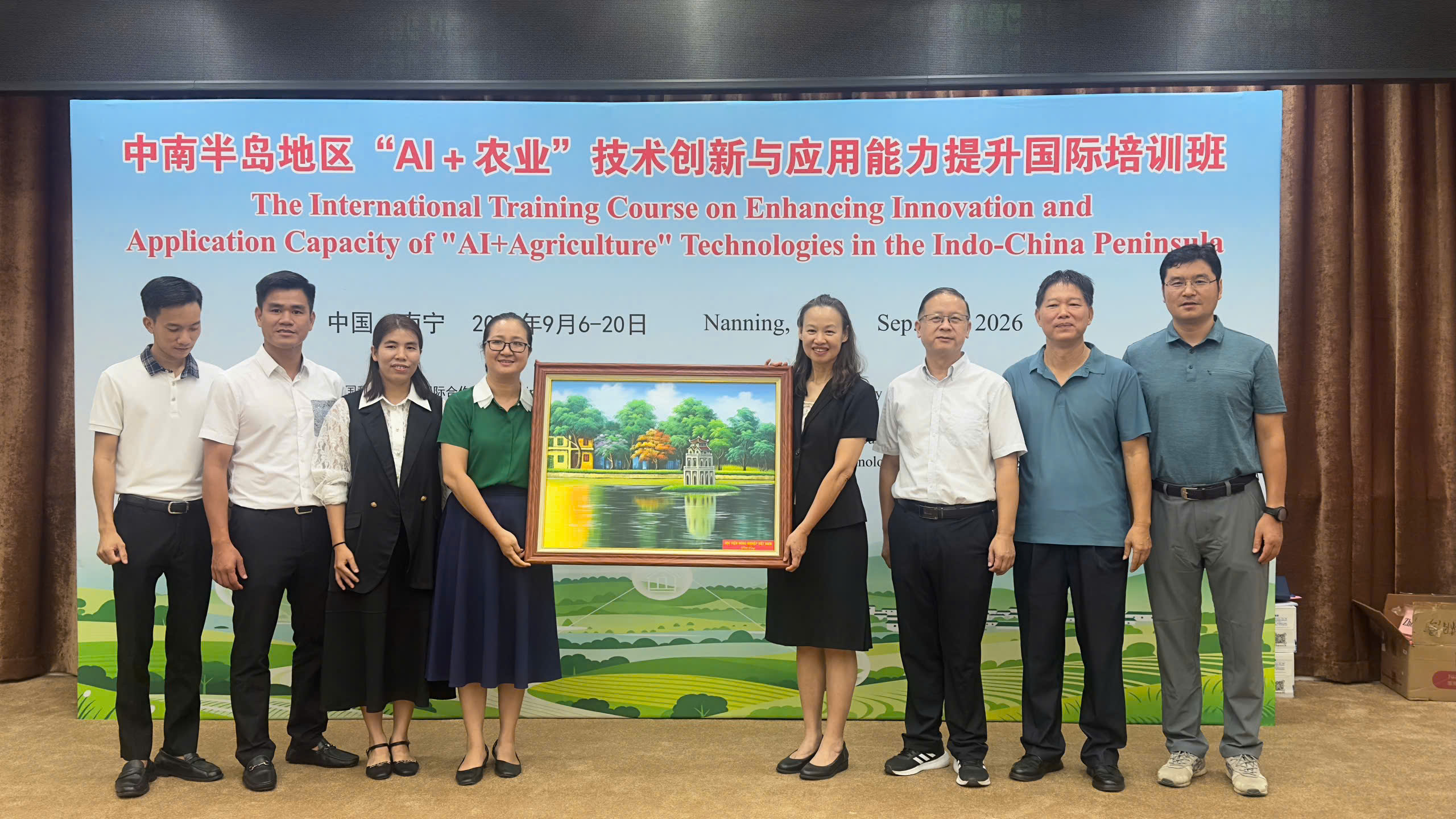 Nâng cao năng lực ứng dụng “AI + Nông nghiệp”: Giảng viên Khoa Công nghệ thông tin hoàn thành xuất sắc Khóa tập huấn quốc tế tại Trung Quốc